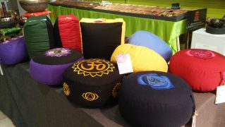 Pourquoi utiliser un coussin de yoga ?