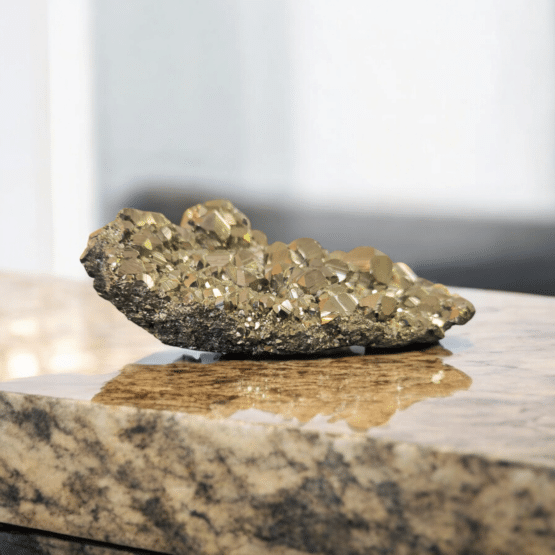 Pyrite Druse cristallisée 1KG Réf 4638