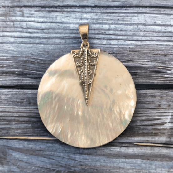 Pendentif-Nacre blanche Monture Argent 4.5CM